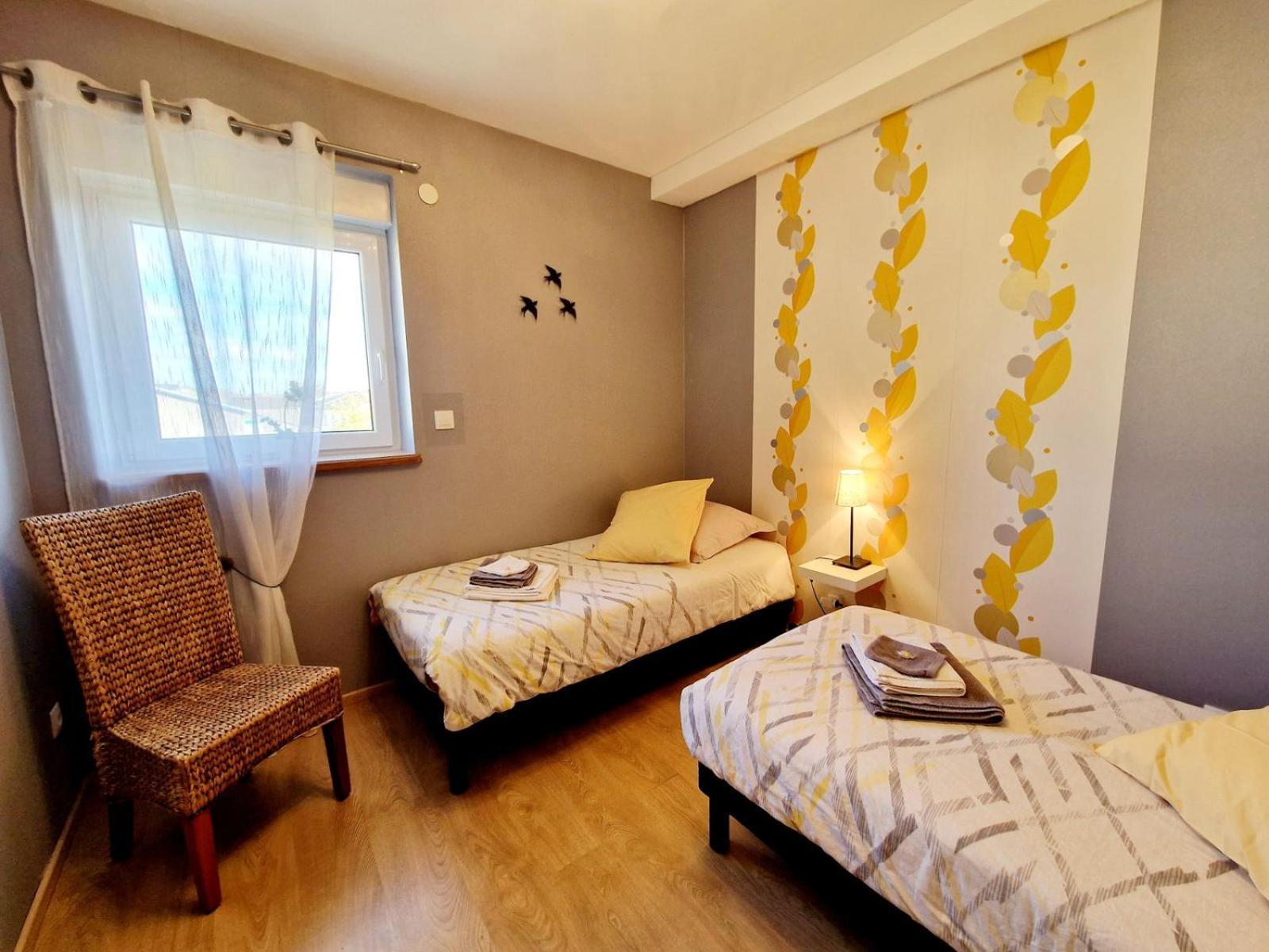 Bed and Breakfast Les Jardins De La Grange Rezonville Exterior foto