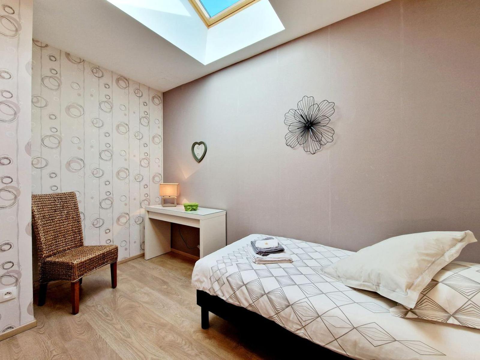 Bed and Breakfast Les Jardins De La Grange Rezonville Exterior foto